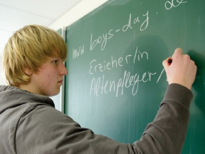 Jungen/Schulen/Eltern